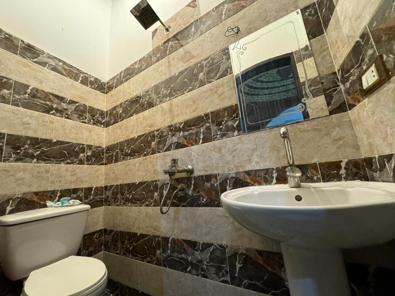 Lucky Seven Apartment Luxor Ngoại thất bức ảnh